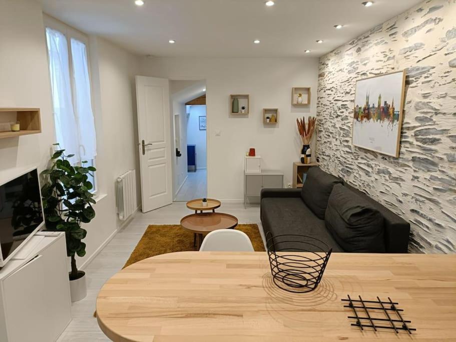 Ferienwohnung Douceurs Angevine Angers Exterior foto